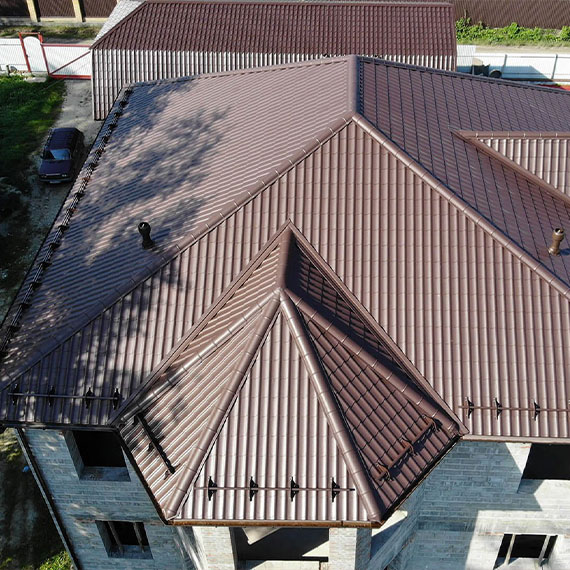 Монтаж сложной крыши и кровли в Чекалине и Тульской области